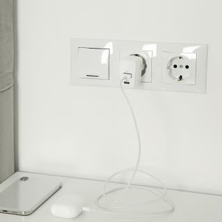 Ładowarka sieciowa Qoltec 20W GaN | 5-20V | 1.5-3A | 1xUSB-C PD | 1xUSB QC 3.0 | Biała