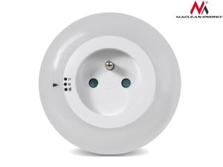 Lampka nocna z gniazdem Maclean MCE122 z czujnikiem zmierzchu 3LED 230V 3 kolory 